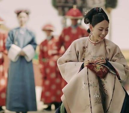 康熙帝一生的后妃就有五十五位 其中亲姐妹的就有四对