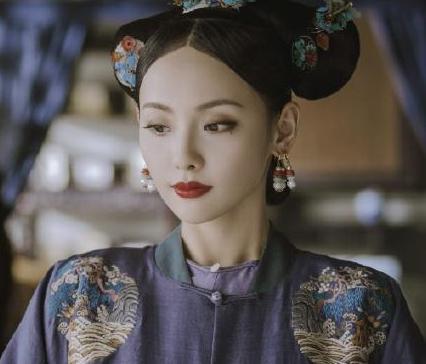 康熙帝一生的后妃就有五十五位 其中亲姐妹的就有四对