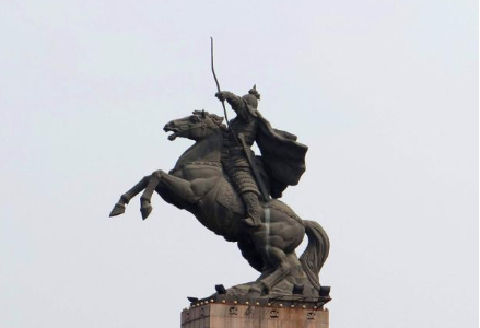 胡服骑射后的赵国逐渐强大,为何还是难敌秦国