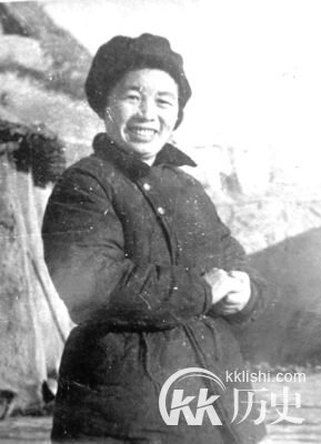 红军唯一女将领:陈赓许世友曾是她部属