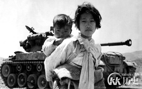 朝鲜战争惊人一幕 美向志愿军＂送情报＂
