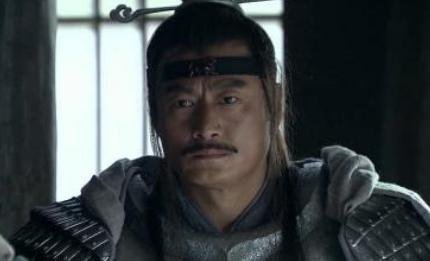 西楚霸王的手下猛将，龙且对项羽来说有多重要