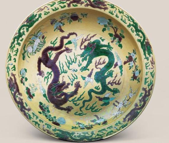 清代宫廷餐饮:皇帝御膳房的餐具长什么样