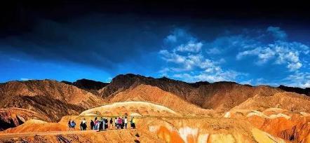 历史上著名的河西四郡：酒泉郡、武威郡、张掖郡、敦煌郡