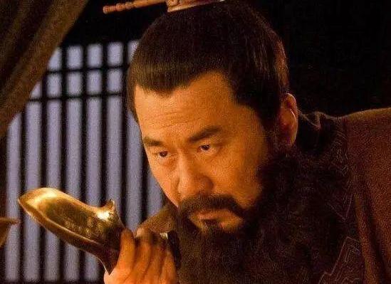 曹操从不怕被人骂,但为何就忍不了孔融而非杀他不可