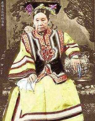 慈安太后到底是什么死的 是被毒死的还是暴毙而亡的