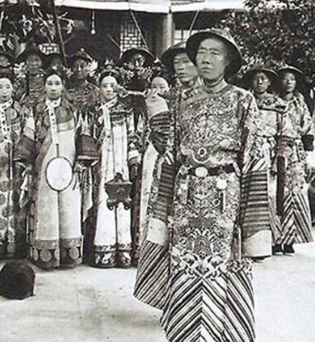 清朝唯一的二品太监是谁?李莲英是几品官?