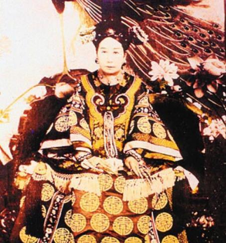 清朝唯一的二品太监是谁?李莲英是几品官?