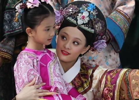 清朝妃子月俸禄有多少钱 换做现在是多少钱呢