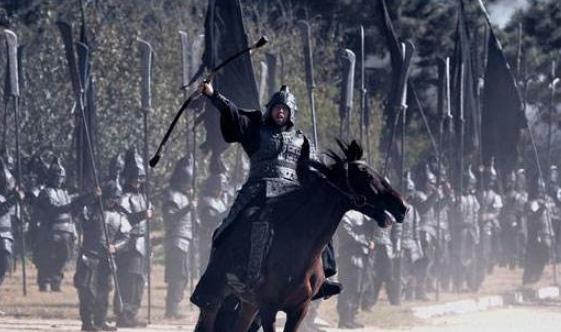 三国中唯一击败吕布的英雄是谁