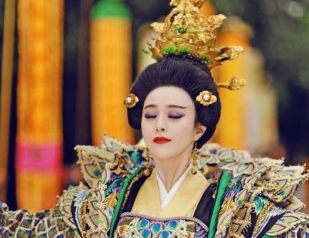 武则天创造出了十八个字 为何此字无人敢用来起名呢