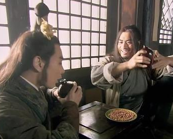 武松明知道施恩时恶棍,为何还要帮他