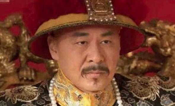 鳌拜敢造反，年羹尧手握重兵为何没造反