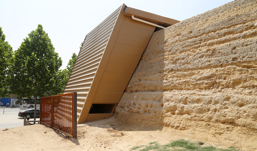 商代城墙被保护 保护壳造价90多万受争议