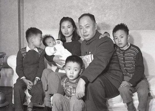 揭秘：关于张茜和陈毅的爱情故事