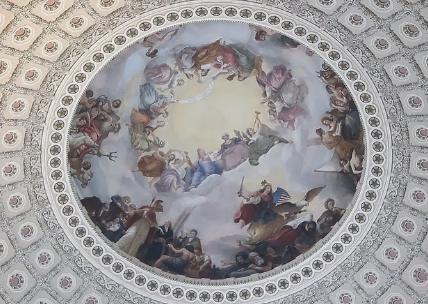 美国国会大厦有着什么样的传说 里面有鬼的说法是真的假的