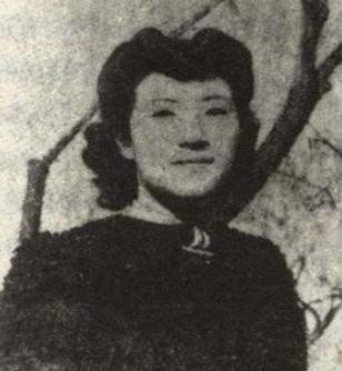 她为丈夫放弃学业却遭到埋怨，最后成为女强人