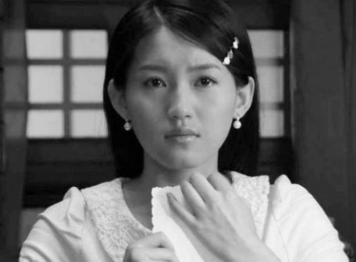 她为丈夫放弃学业却遭到埋怨，最后成为女强人