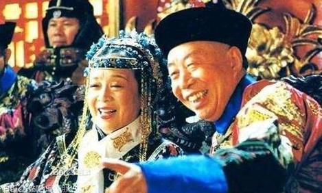 慈禧第一次看到电灯泡是什么样子 惊叹的说出：发光的茄子