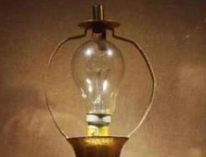 慈禧第一次看到电灯泡是什么样子 惊叹的说出：发光的茄子