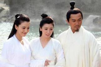 一灯大师打得过枯荣大师吗