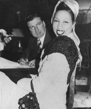 约瑟芬·贝克是谁 海明威口中最美的女人