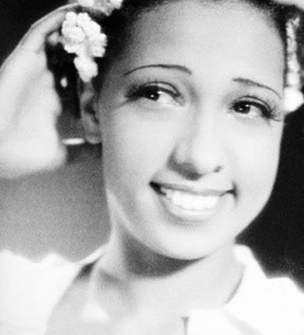 约瑟芬·贝克是谁 海明威口中最美的女人