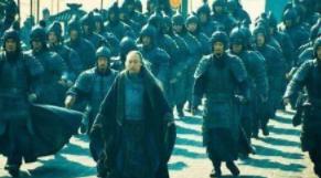 曹操出征时夏侯惇驻守差点全军覆没，曹操不罚反赏是什么操作