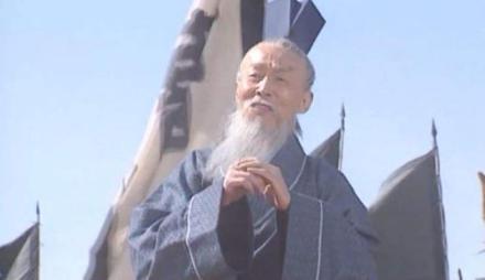 三国演义和正史之间到底有什么区别呢 看看王朗这个倒霉蛋子就知道了