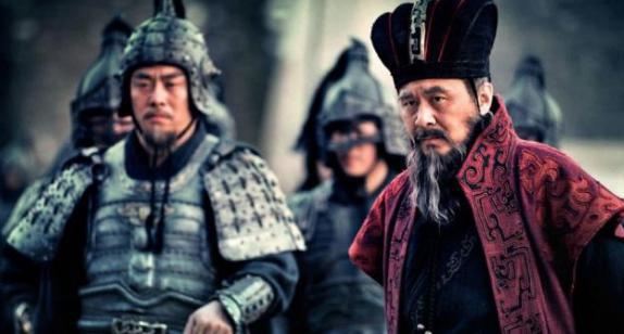 曹操送给荀彧一个空碗,荀彧为何就自尽了