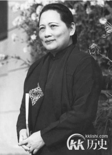 民国第一夫人：国母宋庆龄可能不姓“宋”
