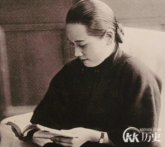 民国第一夫人：国母宋庆龄可能不姓“宋”
