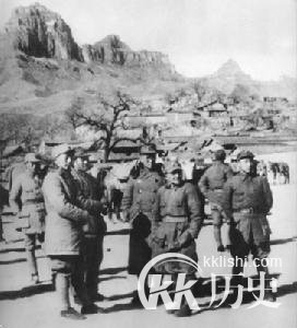 解放军16个兵团司令唯一没授军衔的竟是他