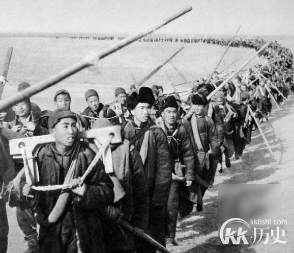 解放军16个兵团司令唯一没授军衔的竟是他