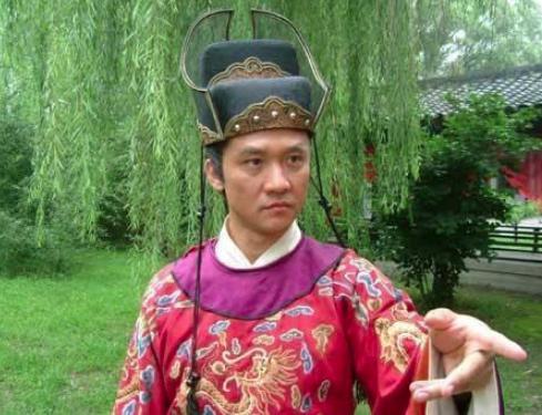 此太监作恶多端，最后却从皇帝手中救下两万人