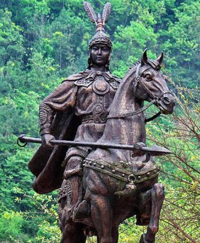 秦良玉：明朝的巾帼英雄，满门都是忠烈