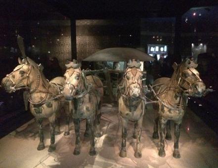 秦朝的百姓生活真的很苦吗 历史上真的是这样吗