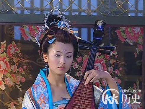 电视剧倾世皇妃里的花蕊夫人与三皇帝的感人爱情