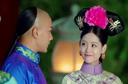 她是康熙后宫的一名贵人，生下了大清最有权势的公主