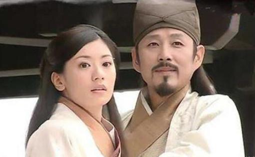 他一年换一个老婆，皇帝：他有这个资格