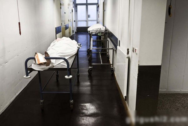 死亡瞬间记实 身体是可以被撕裂的