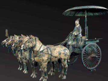 是谁称赞秦始皇是“千古一帝”