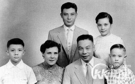 蒋介石后代为何不参与政治：只因蒋经国一句遗言