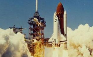 挑战者号航天飞机爆炸事故的原因是什么 挑战者号航天飞机爆炸是什么样的