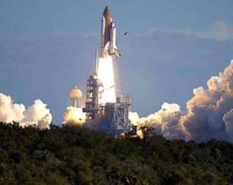 挑战者号航天飞机爆炸事故的原因是什么 挑战者号航天飞机爆炸是什么样的