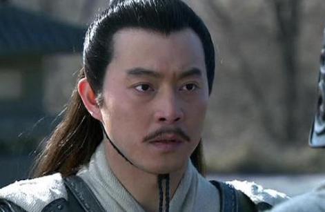 孙策三番被袁术侮辱，为何还屈就他