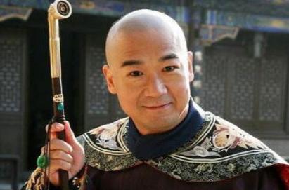 历史上真实的和珅和纪晓岚是什么样的 他们两人真的是对手吗