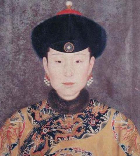 郎世宁画乾隆的12名妃子中,哪个最好看