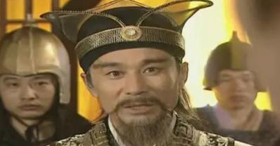 宇文化及杀帝霸后，结果多行不义最后被此人斩了，遗臭万年