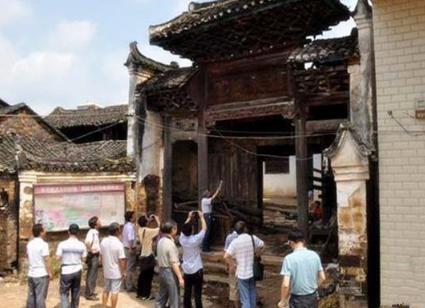 锦衣卫那么的厉害 为何明朝灭国时一个都不见呢